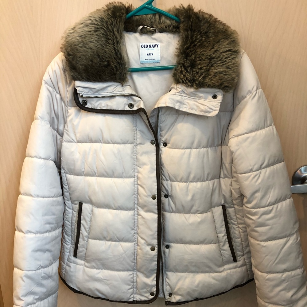 Old Navy white jacket white faux fur collar